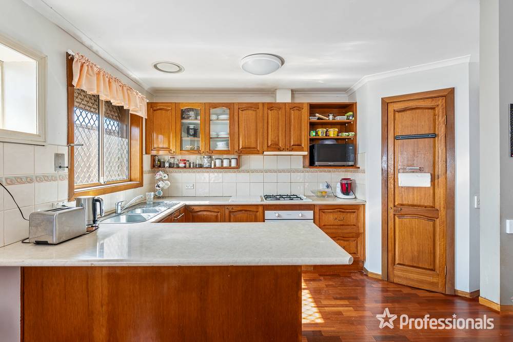 1/70 Coburns Road, MELTON SOUTH, VIC 3338