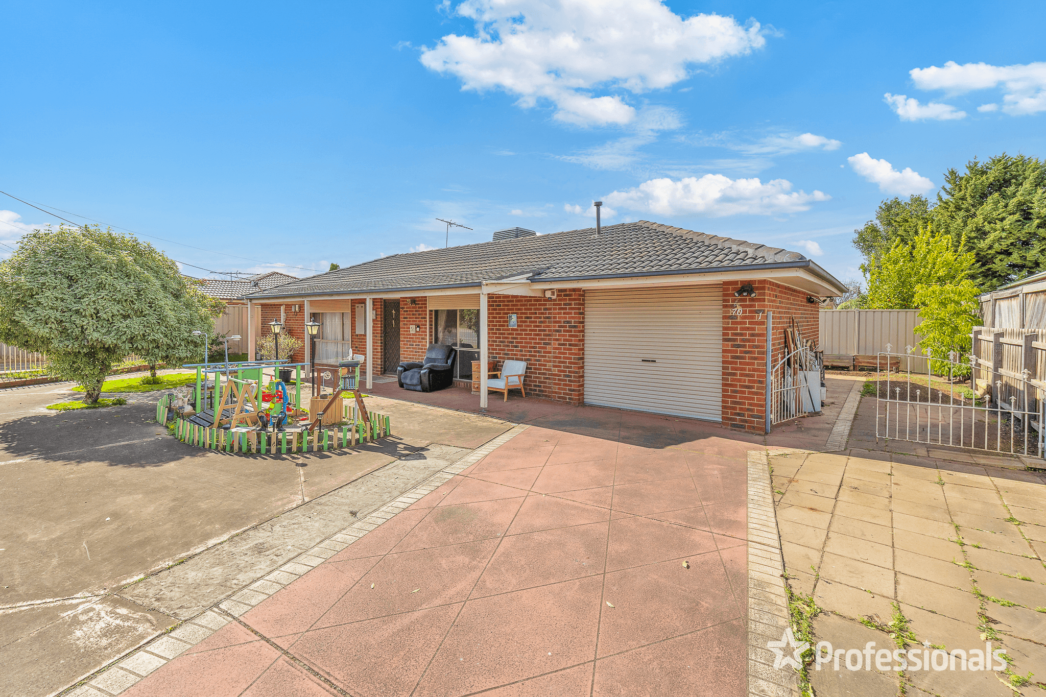 1/70 Coburns Road, MELTON SOUTH, VIC 3338