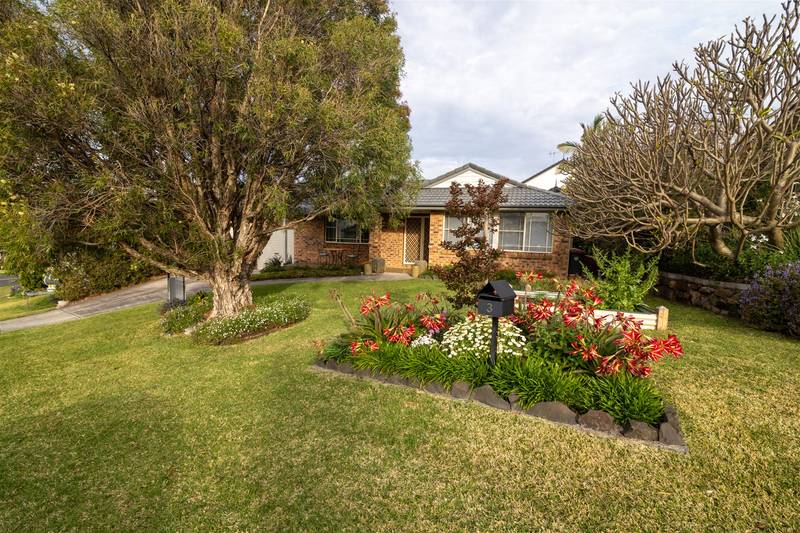3 Friendship Link, ALBION PARK, NSW 2527