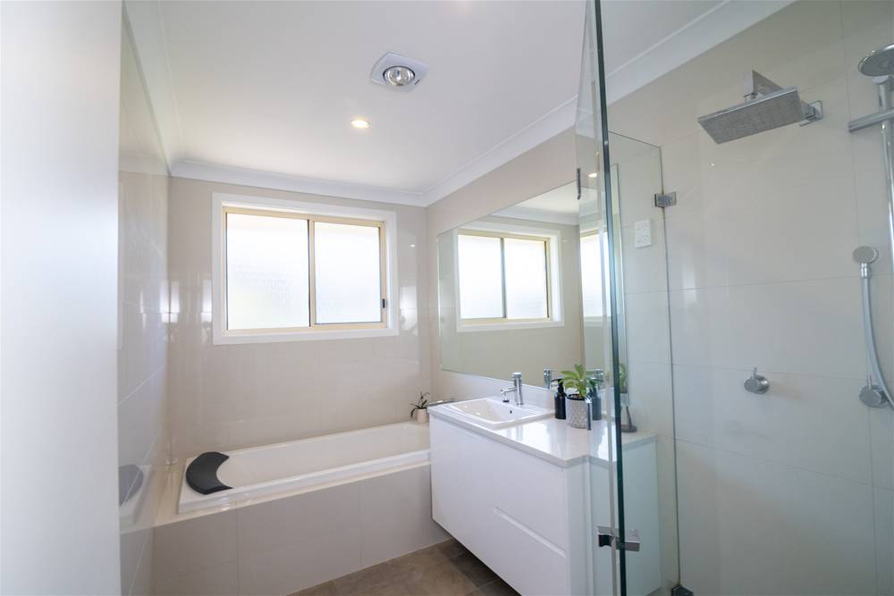 3 Friendship Link, ALBION PARK, NSW 2527