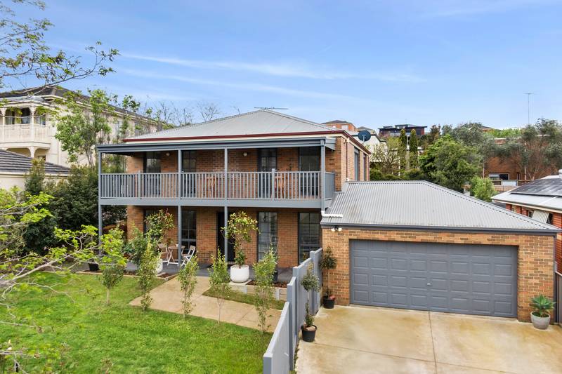 13 Victory Way, Highton, VIC 3216