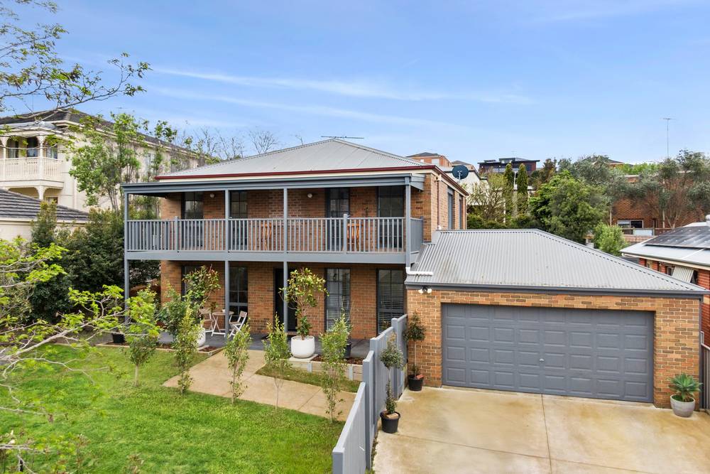 13 Victory Way, Highton, VIC 3216