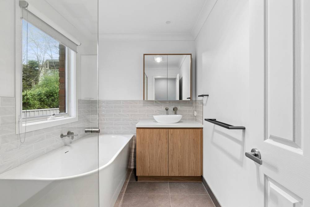 13 Victory Way, Highton, VIC 3216