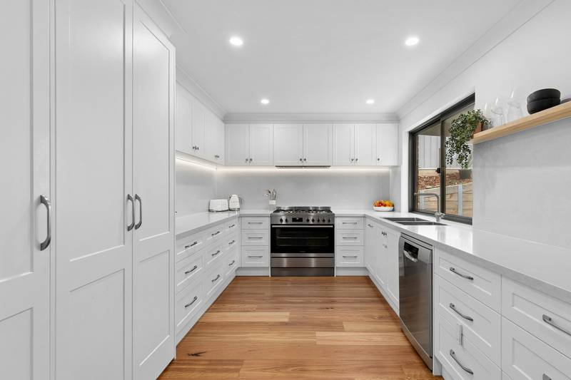 13 Victory Way, Highton, VIC 3216