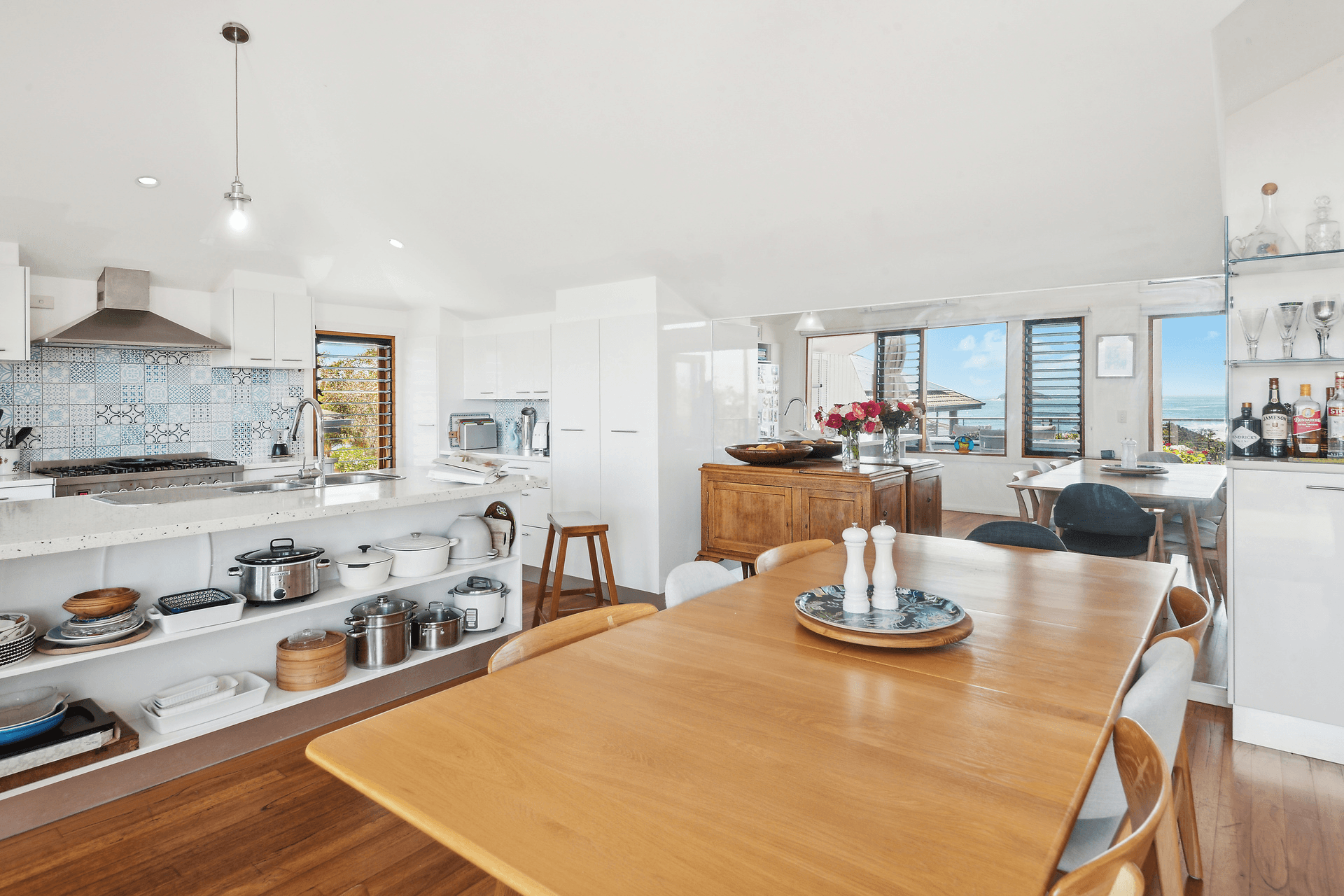 25 Dammerel Crescent, Emerald Beach, NSW 2456