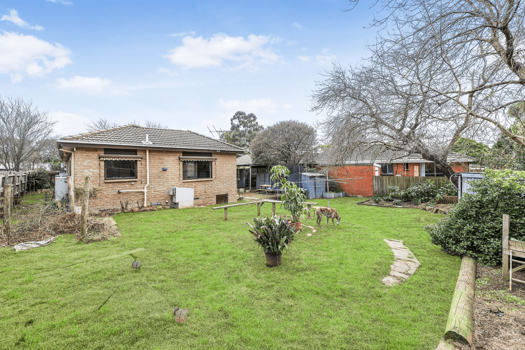 1 Halley Road, FERNTREE GULLY, VIC 3156