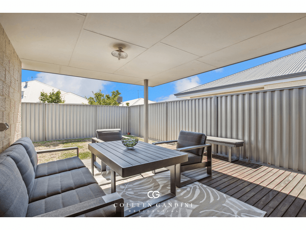 43 Rothery Loop, Piara Waters, WA 6112