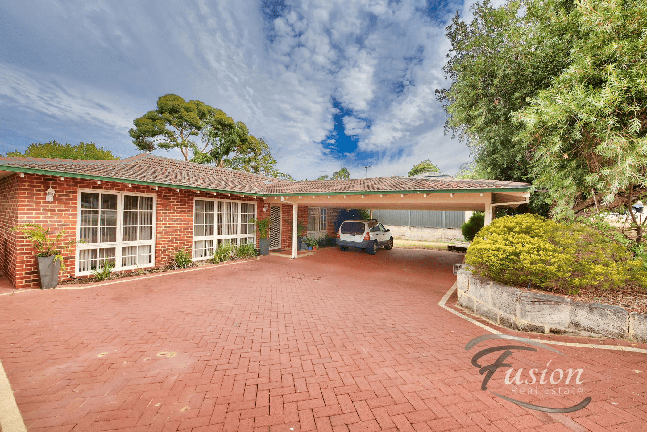 23 Strathyre Drive, DUNCRAIG, WA 6023