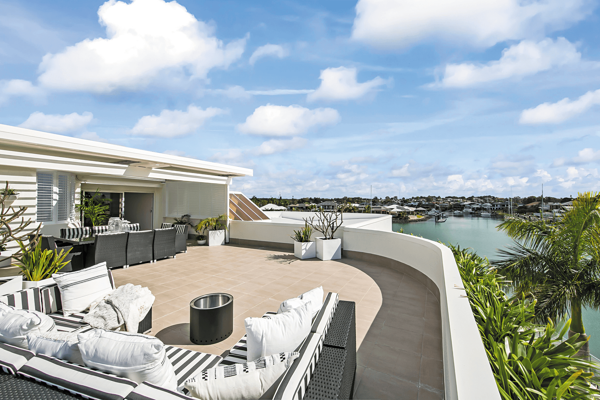 13 Seacrest Court, Raby Bay, QLD 4163