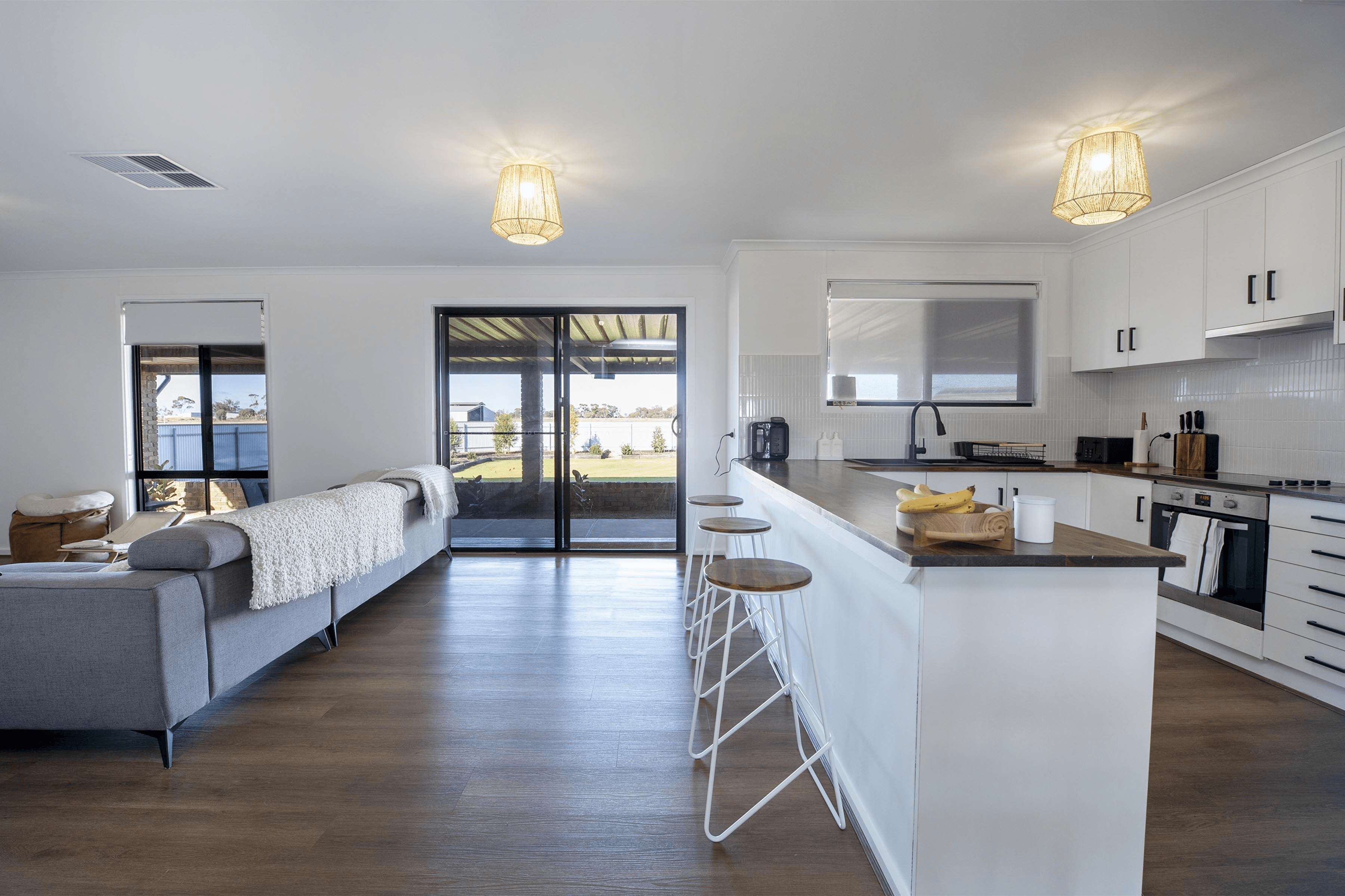 212 Railway Terrace, Coonamia, SA 5540