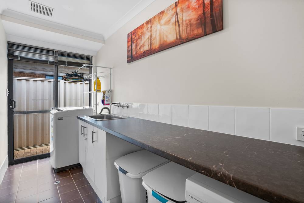 50 Kumarina Drive, SECRET HARBOUR, WA 6173