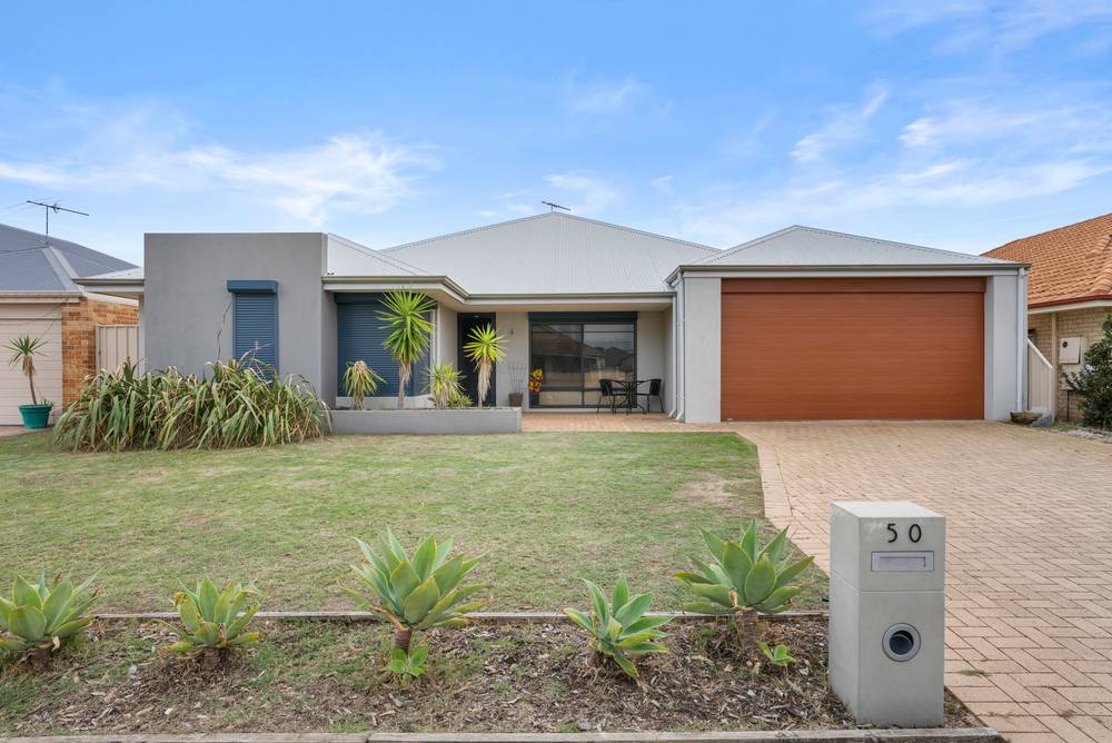 50 Kumarina Drive, SECRET HARBOUR, WA 6173