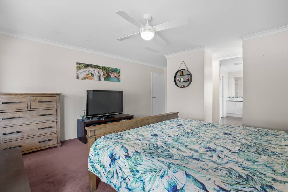 50 Kumarina Drive, SECRET HARBOUR, WA 6173