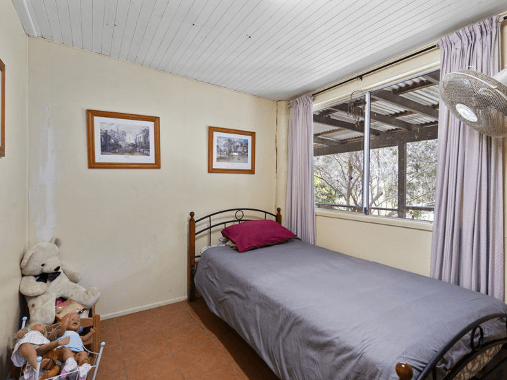 136 Pinnacle Road, PUMPENBIL, NSW 2484