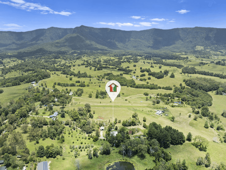 136 Pinnacle Road, PUMPENBIL, NSW 2484