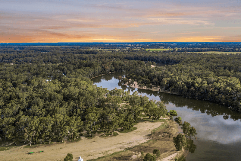 Snell Road, Barooga, NSW 3644