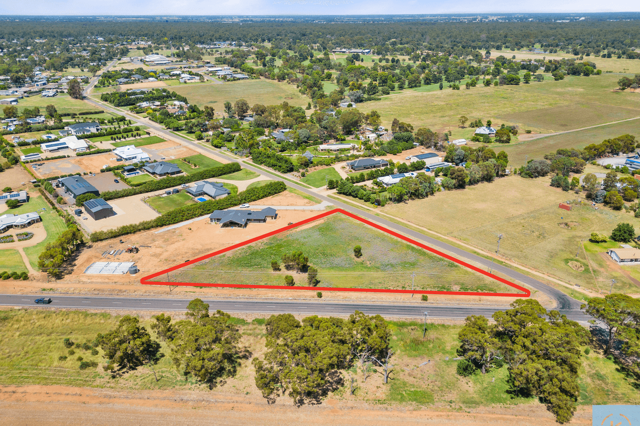 Snell Road, Barooga, NSW 3644