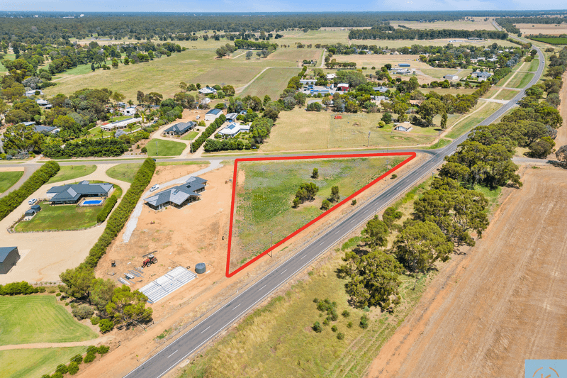 Snell Road, Barooga, NSW 3644