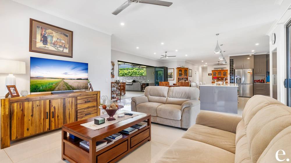 120 Rankine Drive, TOLGA, QLD 4882