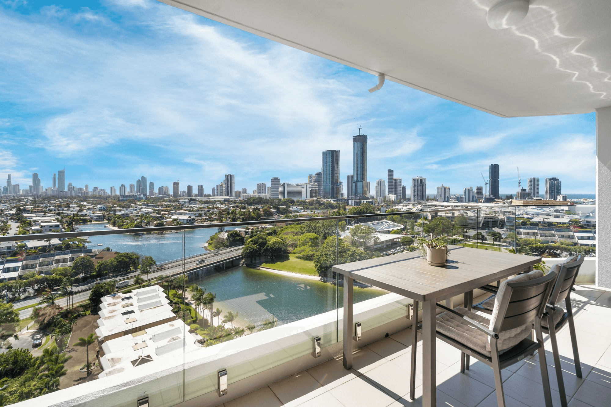 58/54 Hooker Boulevard, MERMAID WATERS, QLD 4218