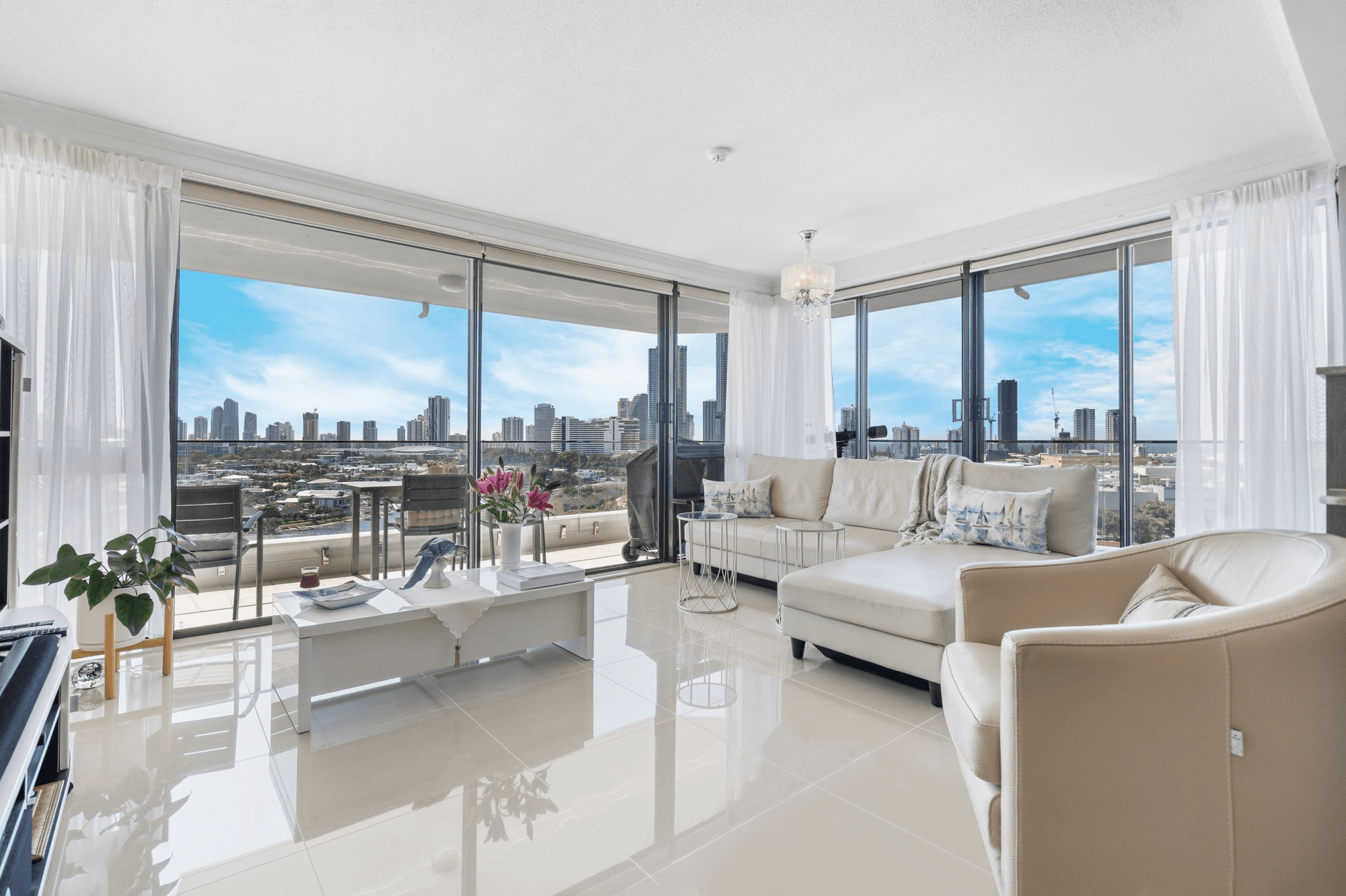 58/54 Hooker Boulevard, MERMAID WATERS, QLD 4218