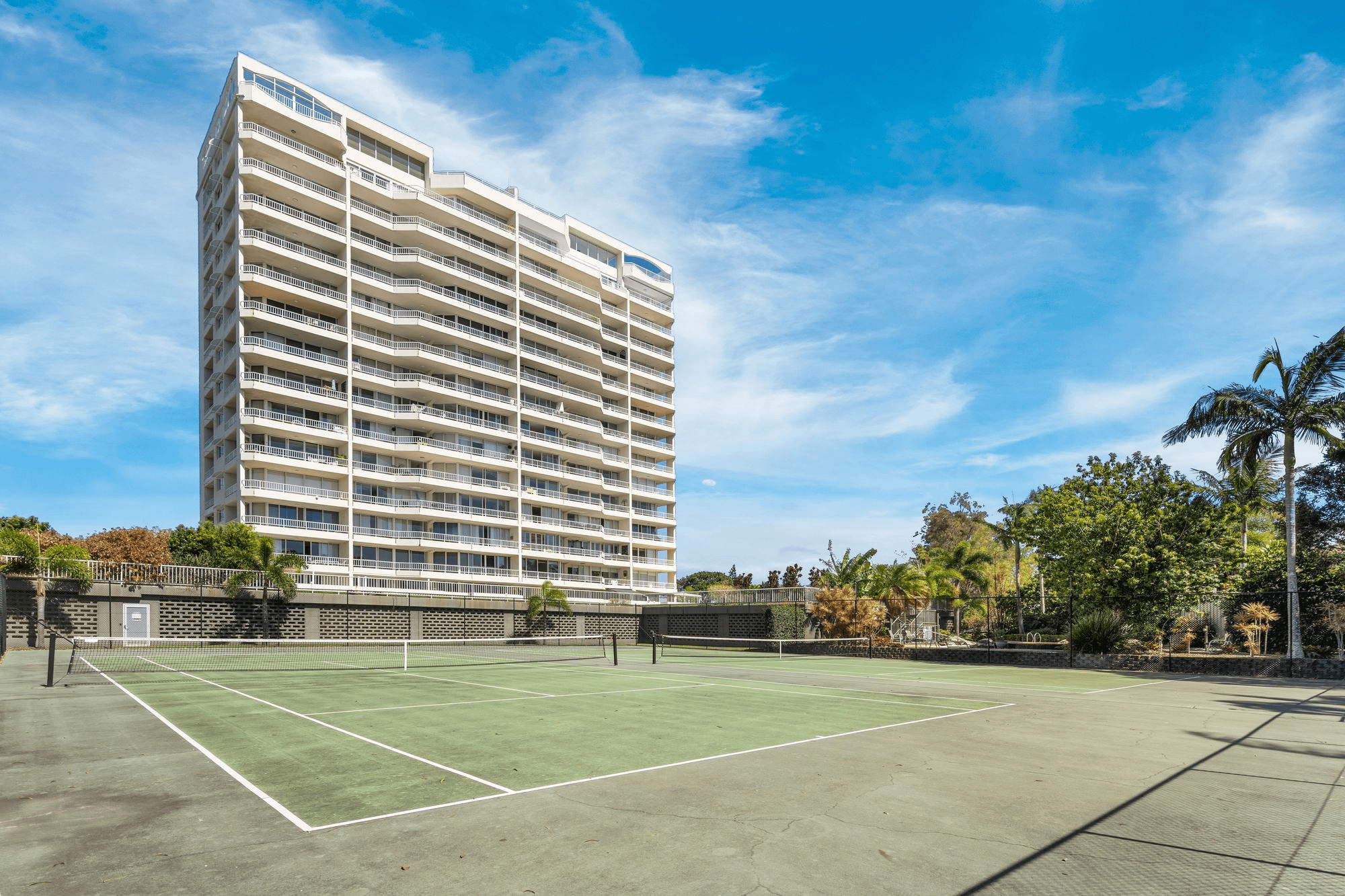 58/54 Hooker Boulevard, MERMAID WATERS, QLD 4218