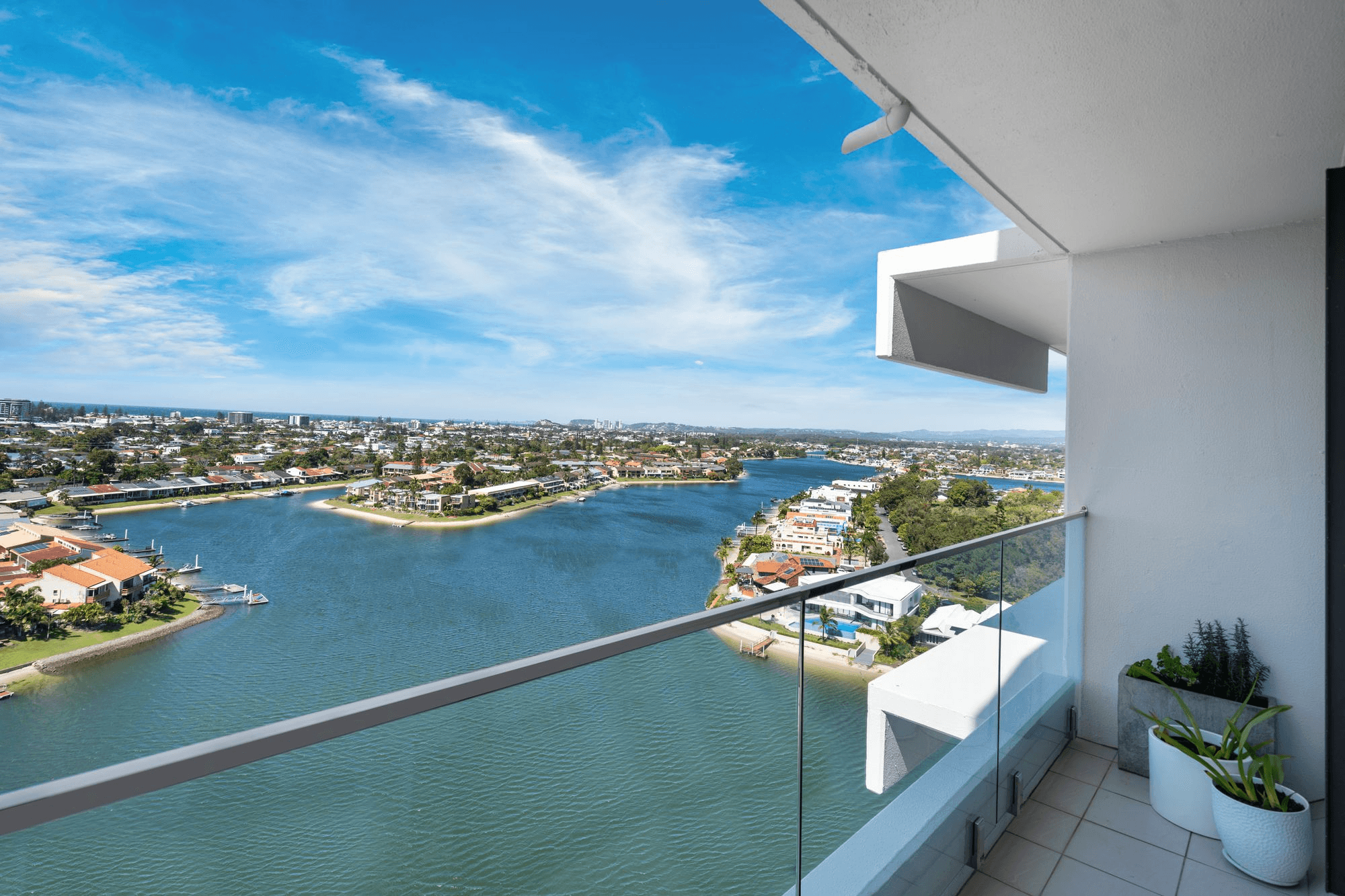 58/54 Hooker Boulevard, MERMAID WATERS, QLD 4218