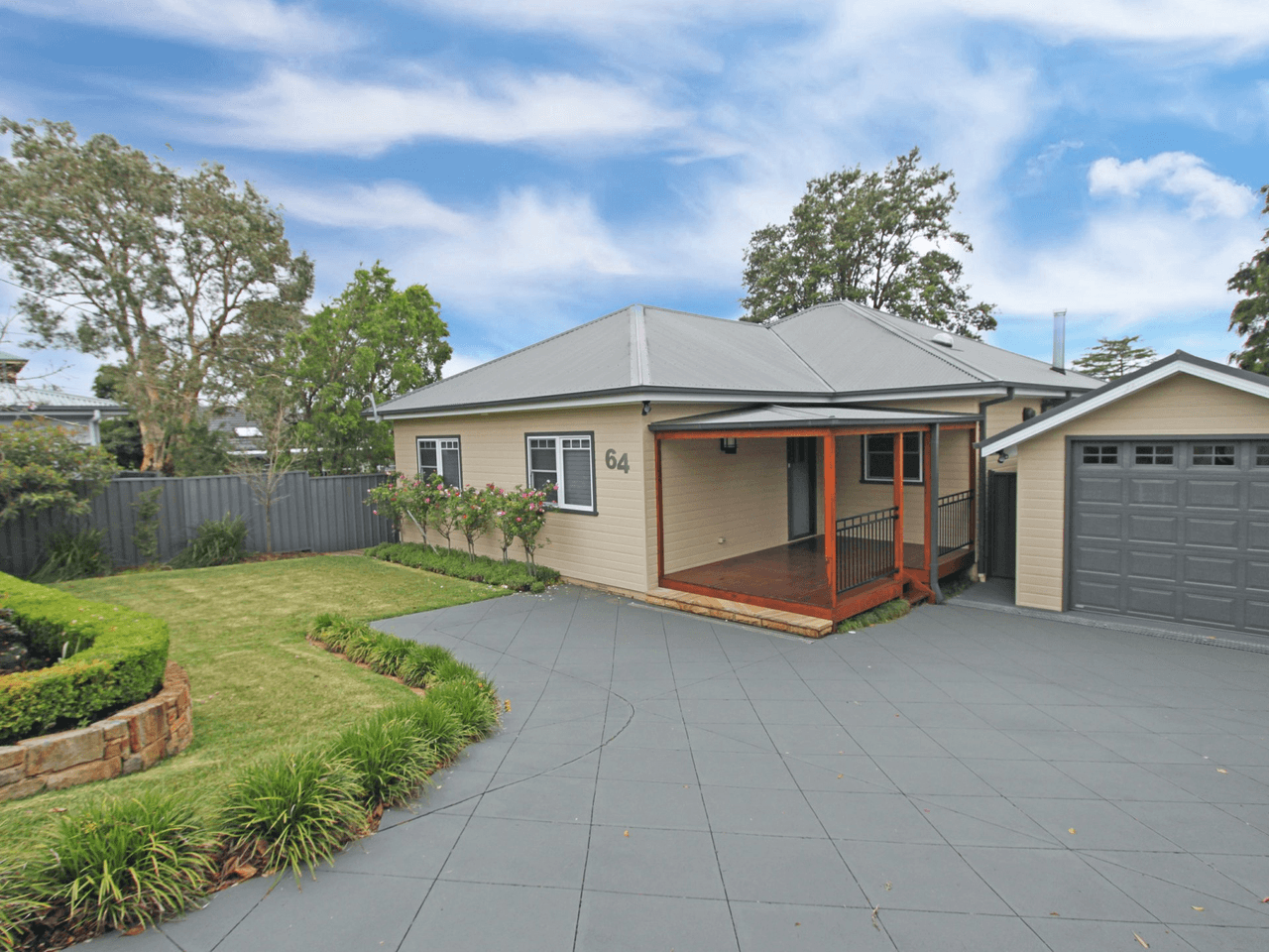 64 Murphy Street, BLAXLAND, NSW 2774