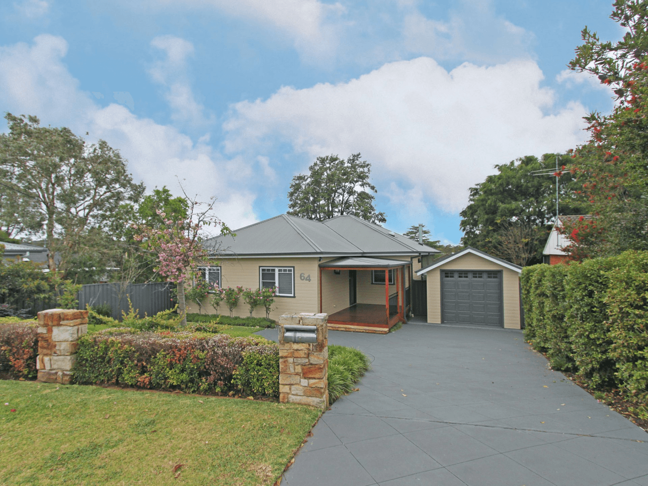 64 Murphy Street, BLAXLAND, NSW 2774