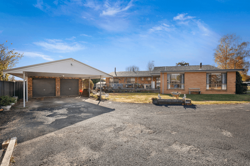 5 Cave Place, GUYRA, NSW 2365