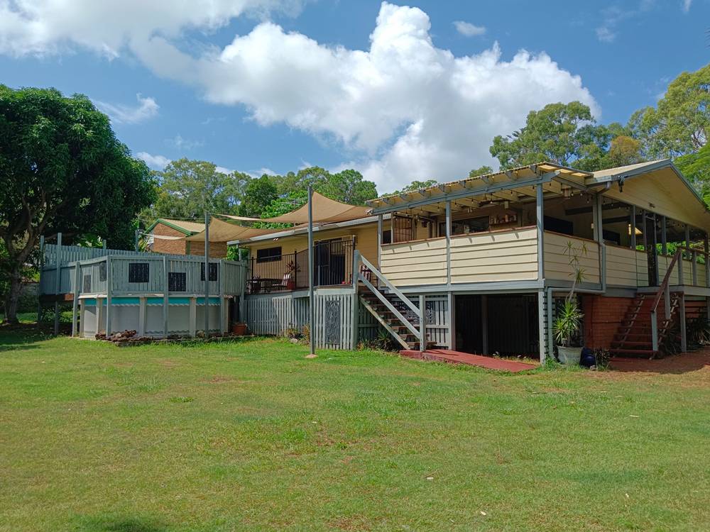 3-5 Eprapah Street, Coochiemudlo Island, QLD 4184
