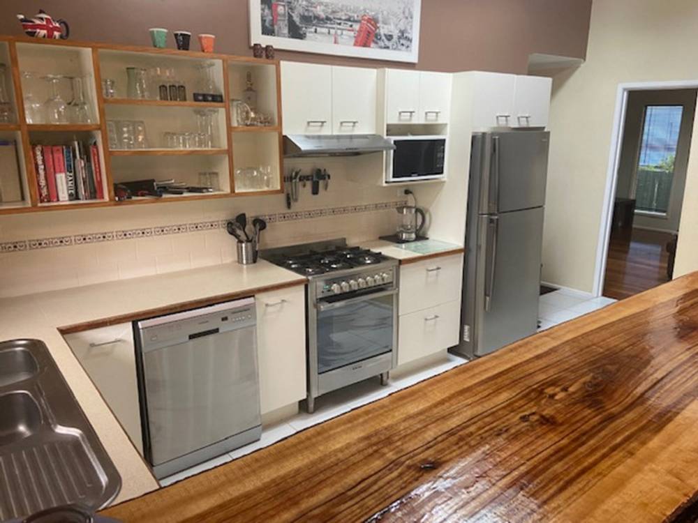 3-5 Eprapah Street, Coochiemudlo Island, QLD 4184