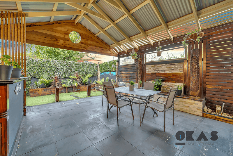 6 Aitken Close, CAROLINE SPRINGS, VIC 3023