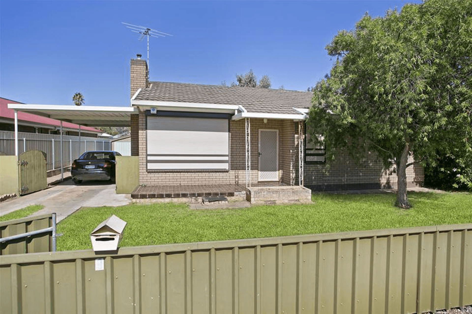 9 Leeds Avenue, Northfield, SA 5085