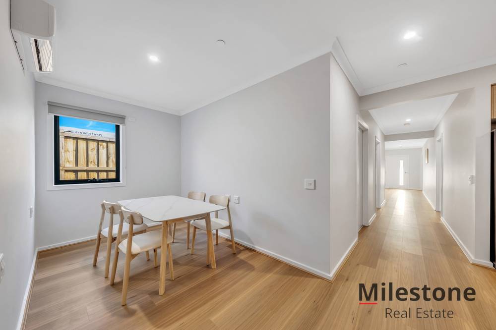 31 Skyline Road, FRASER RISE, VIC 3336
