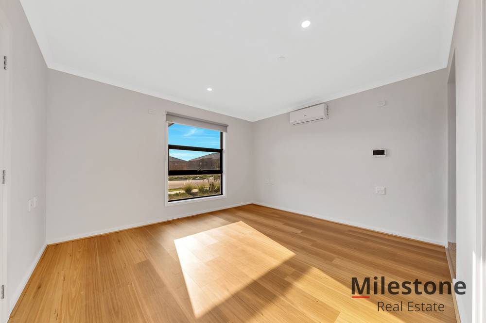 31 Skyline Road, FRASER RISE, VIC 3336