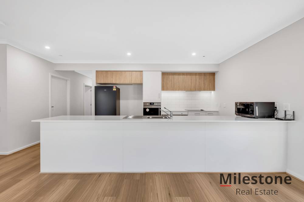 31 Skyline Road, FRASER RISE, VIC 3336