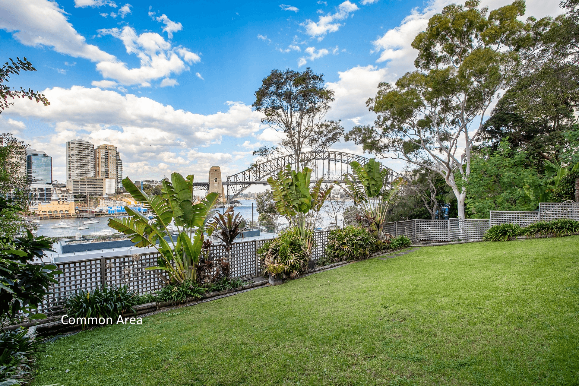 18/29 East Crescent Street, McMahons Point, NSW 2060