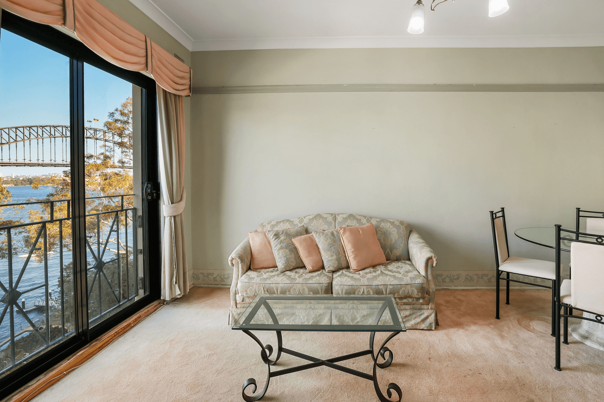 18/29 East Crescent Street, McMahons Point, NSW 2060