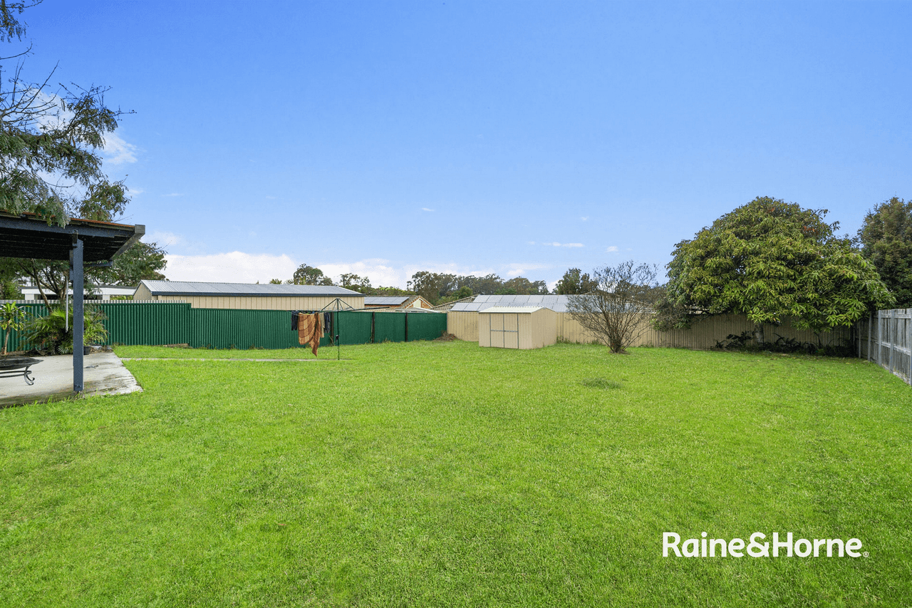 6 Strathallen Drive, BORONIA HEIGHTS, QLD 4124