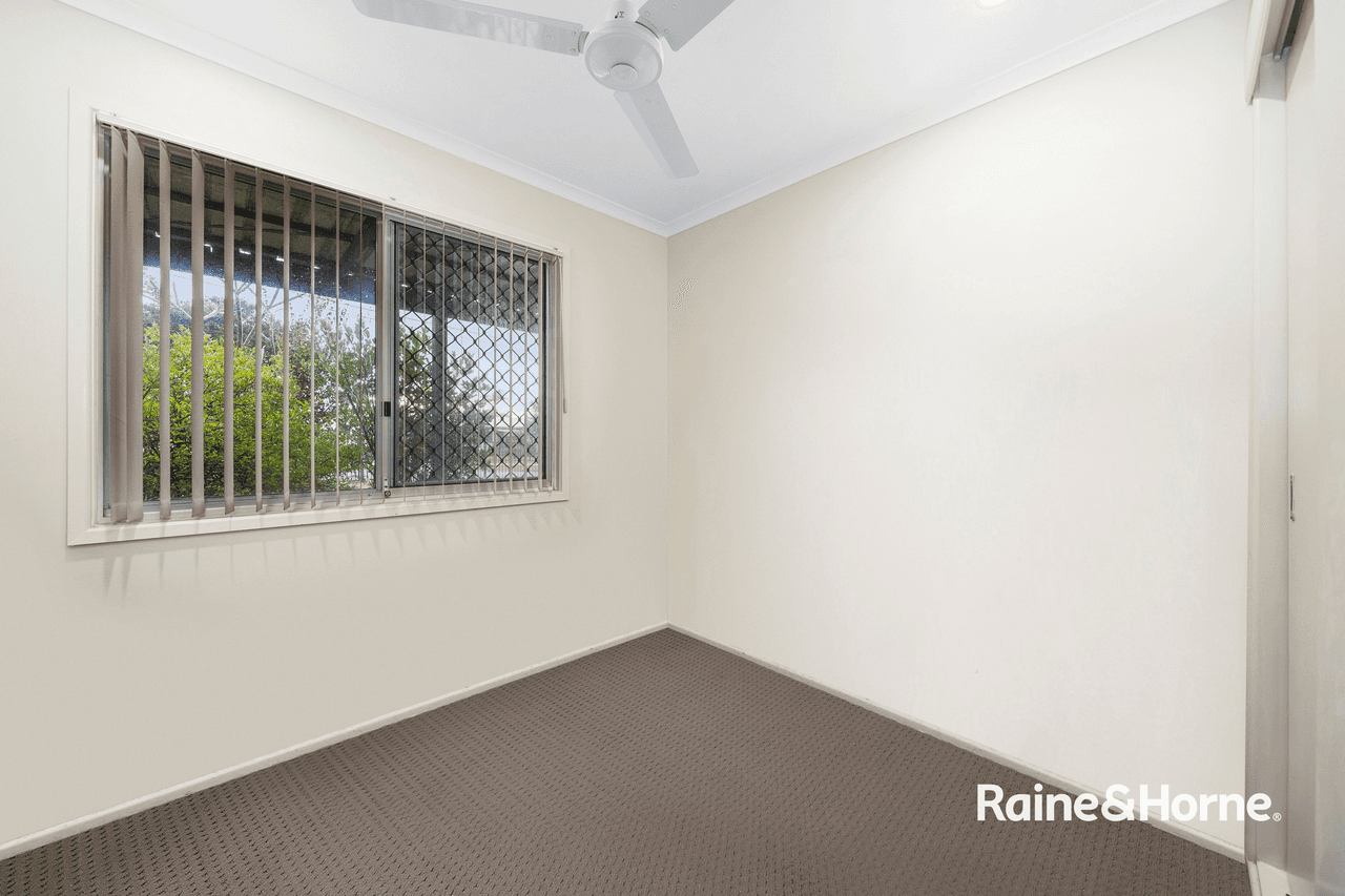 6 Strathallen Drive, BORONIA HEIGHTS, QLD 4124