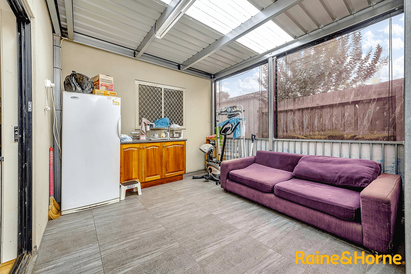 2/11 Jeffrey Street, DANDENONG NORTH, VIC 3175