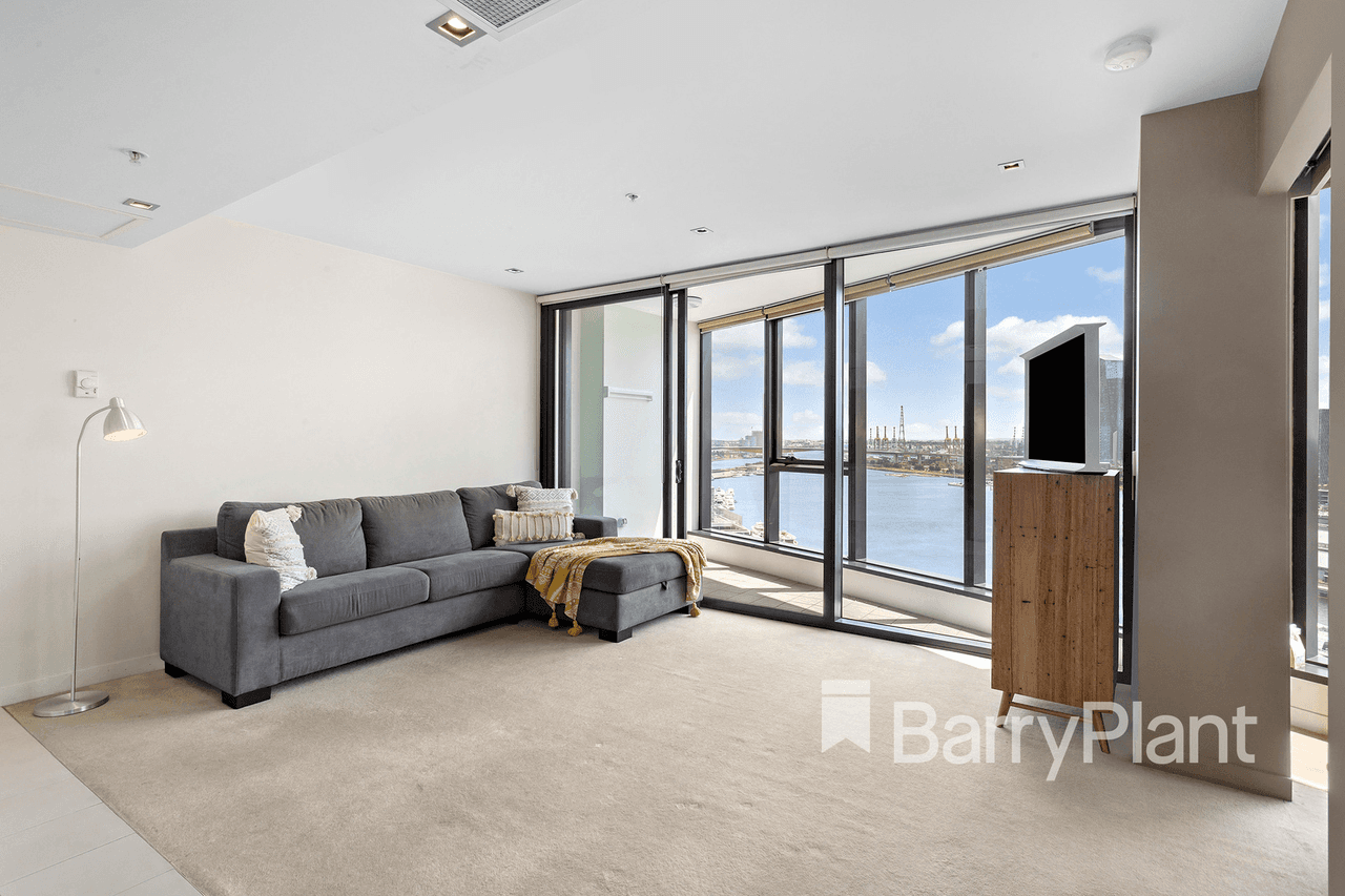 1811/100 Harbour Esplanade Street, Docklands, VIC 3008