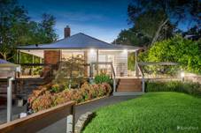 45 Jumping Creek Road, WONGA PARK, VIC 3115