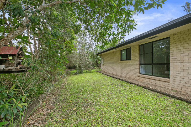 127 Blueberry Dr, Black Mountain, QLD 4563