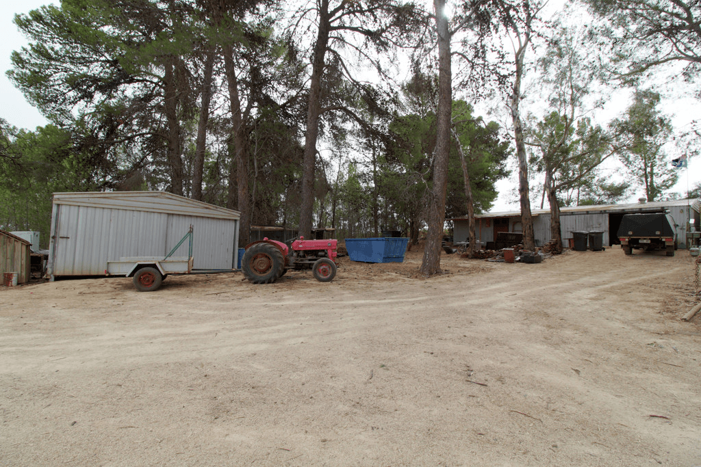 105 De Fontenay Road, BARMERA, SA 5345