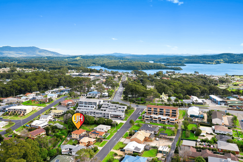 6B Clarke Street, NAROOMA, NSW 2546