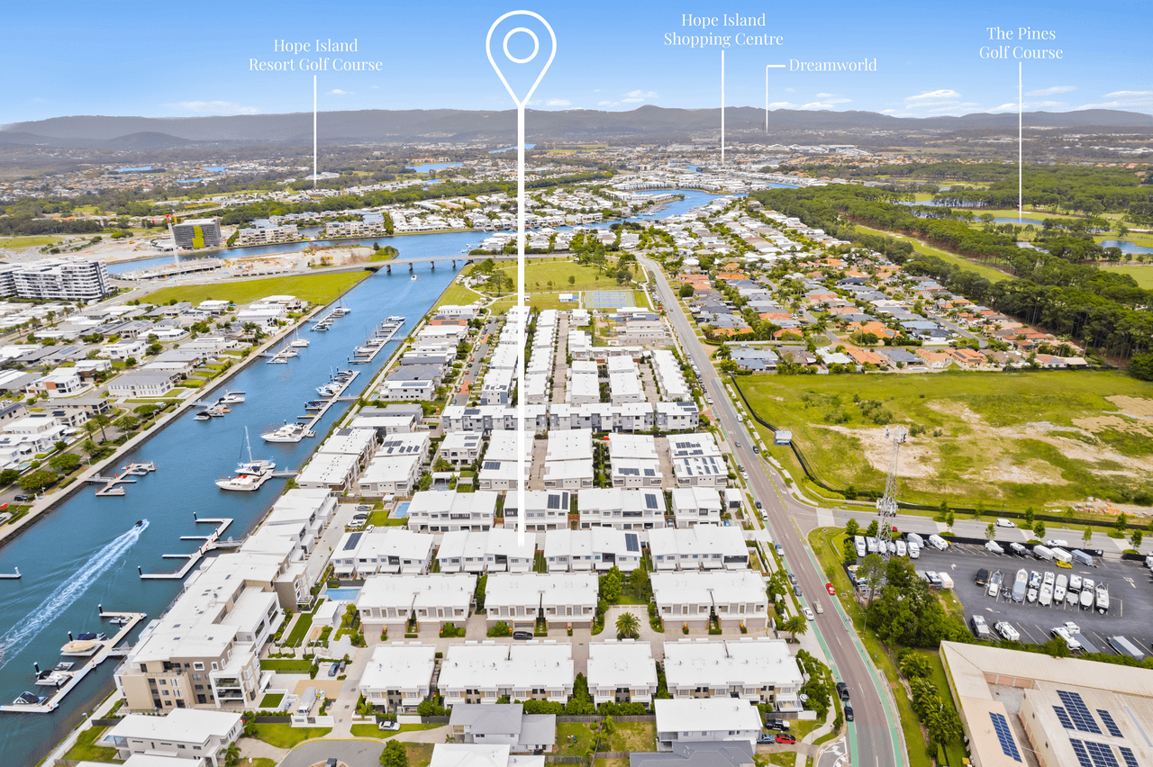 9/35 Sickle Avenue (Solstice Quays), HOPE ISLAND, QLD 4212