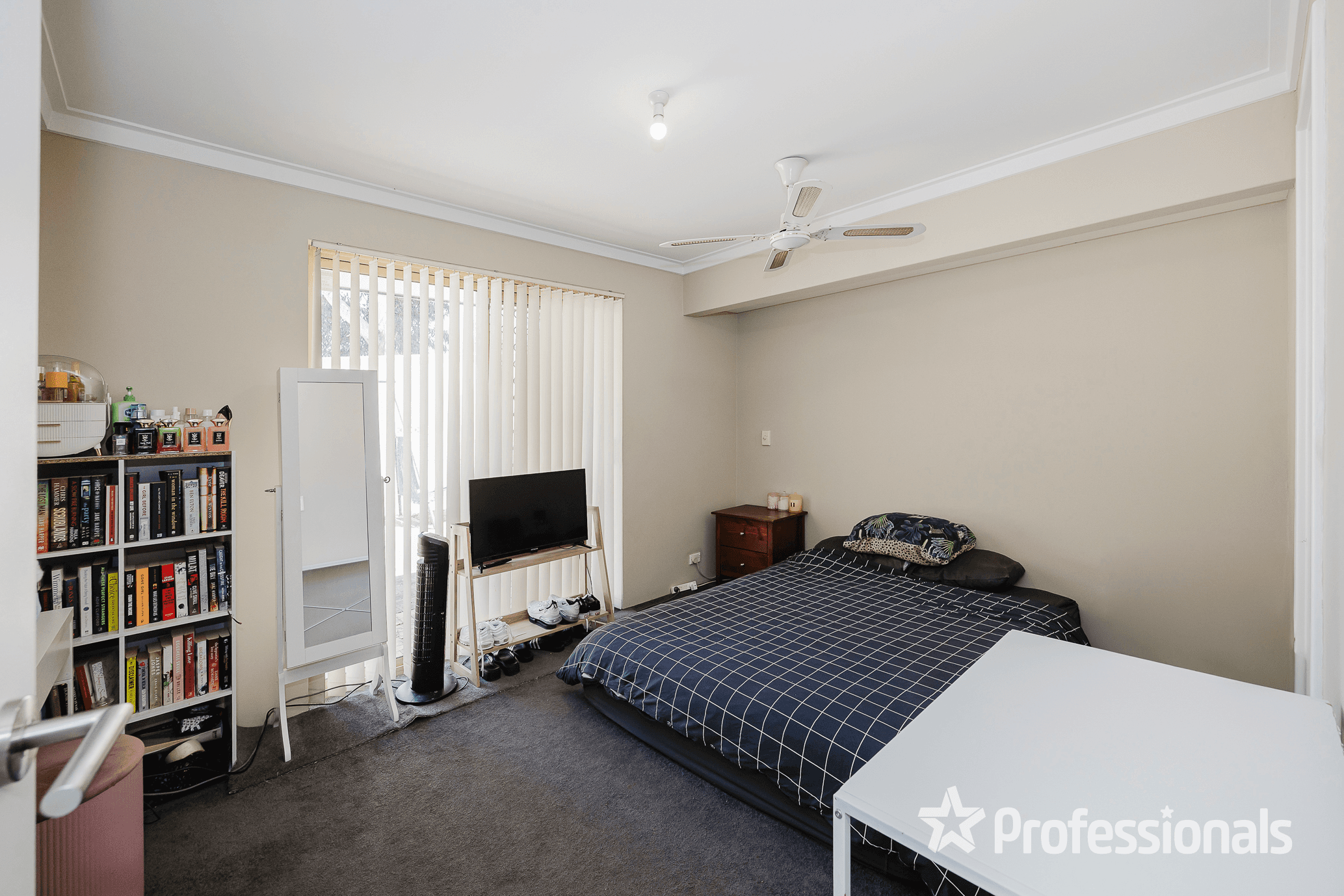 35 Osprey Circle, BALLAJURA, WA 6066