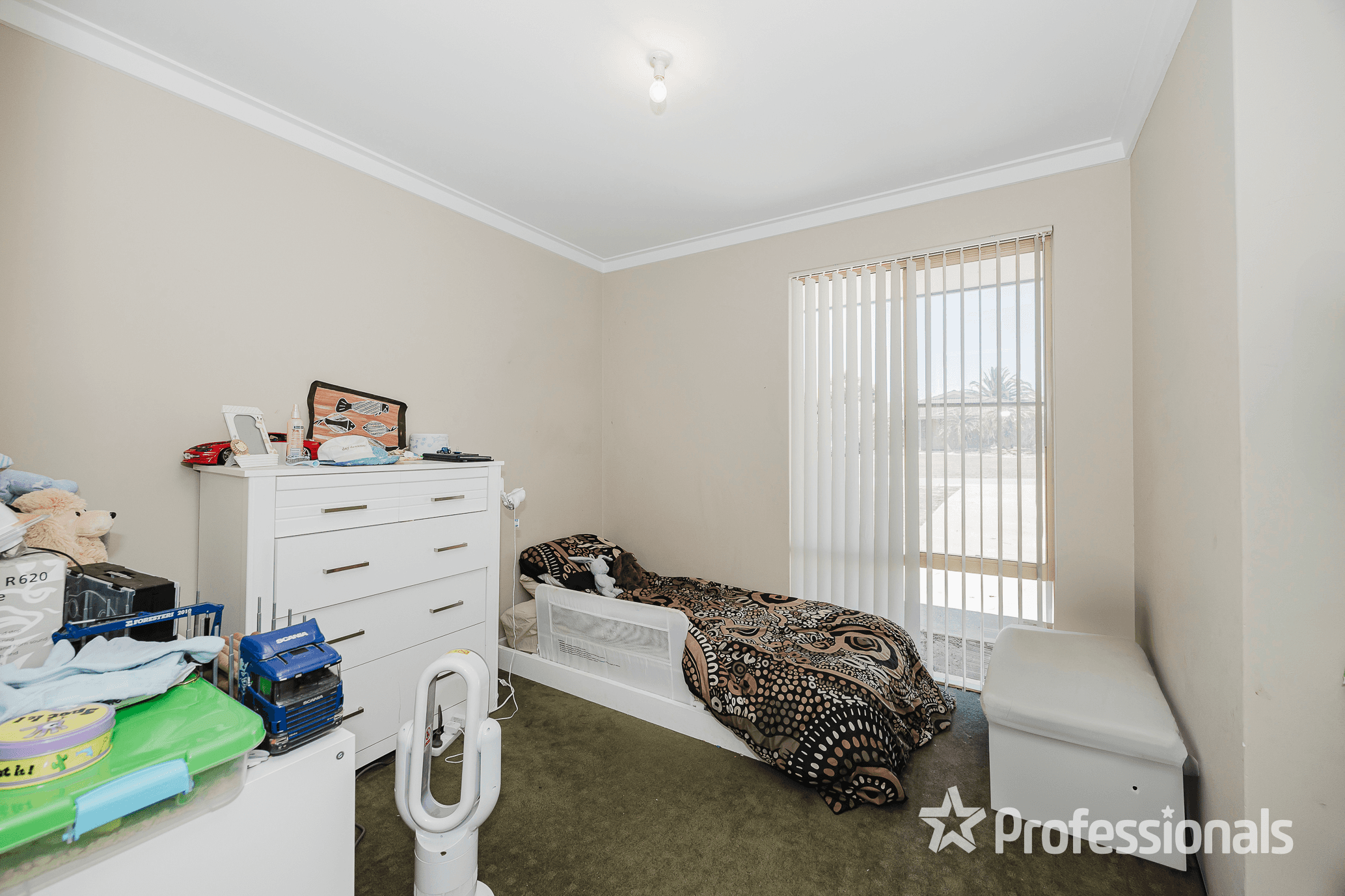 35 Osprey Circle, BALLAJURA, WA 6066